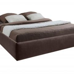 Кровать Подиум с ПМ 1400 (экокожа коричневая) в Кунгуре - kungur.mebel24.online | фото