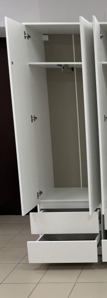 Шкаф 2-ств. с 2 ящиками и вешалкой "Бьянко" в Кунгуре - kungur.mebel24.online | фото 2